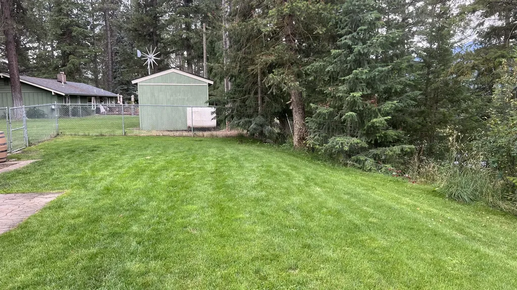 2495 Kootenai River Road Libby MT 59923
