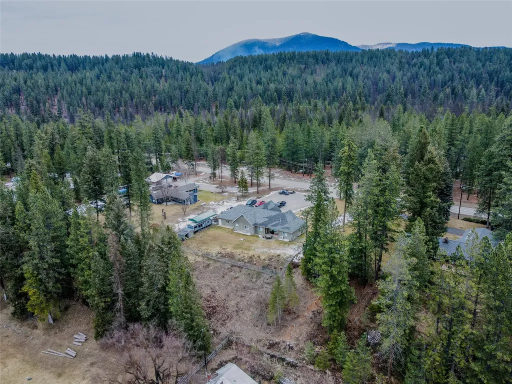 2495 Kootenai River Road Libby MT 59923