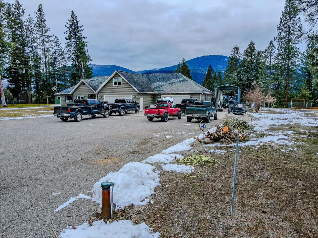 2495 Kootenai River Road Libby MT 59923