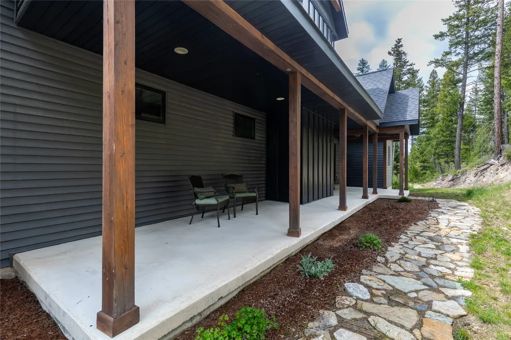 25 Hodge Ridge Kila MT 59920
