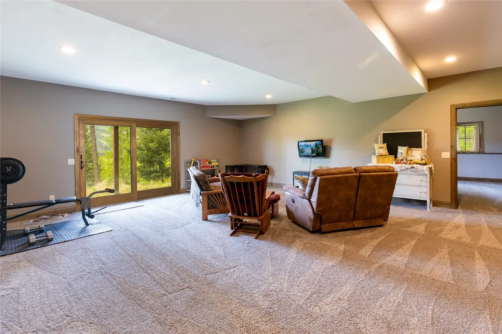 25 Hodge Ridge Kila MT 59920