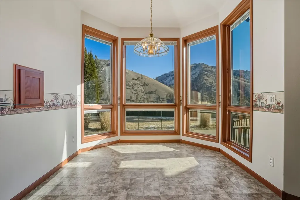 154 Bertie Lord Lane Conner MT 59827
