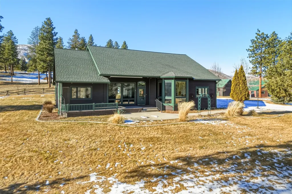 154 Bertie Lord Lane Conner MT 59827