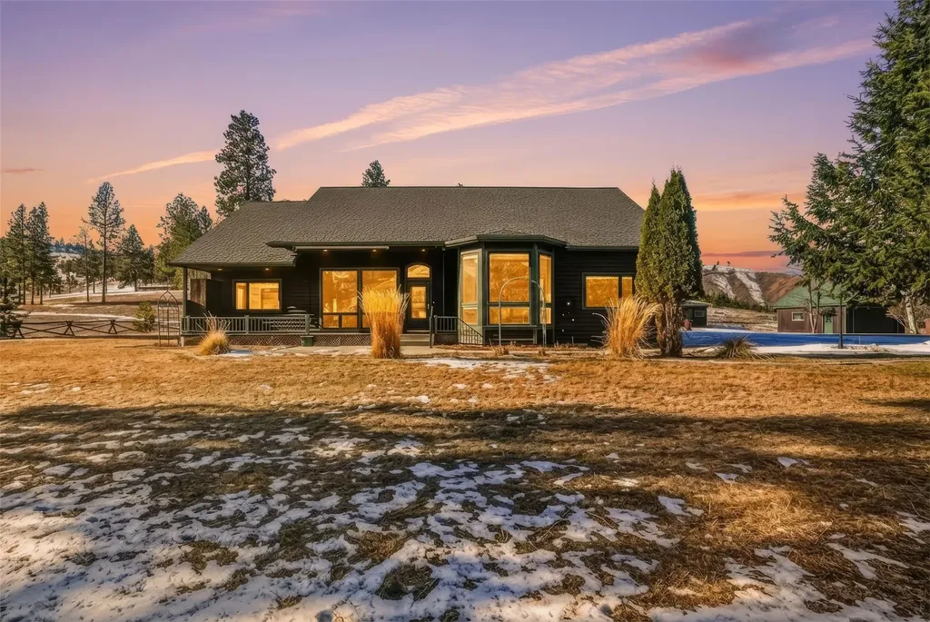 154 Bertie Lord Lane Conner MT 59827