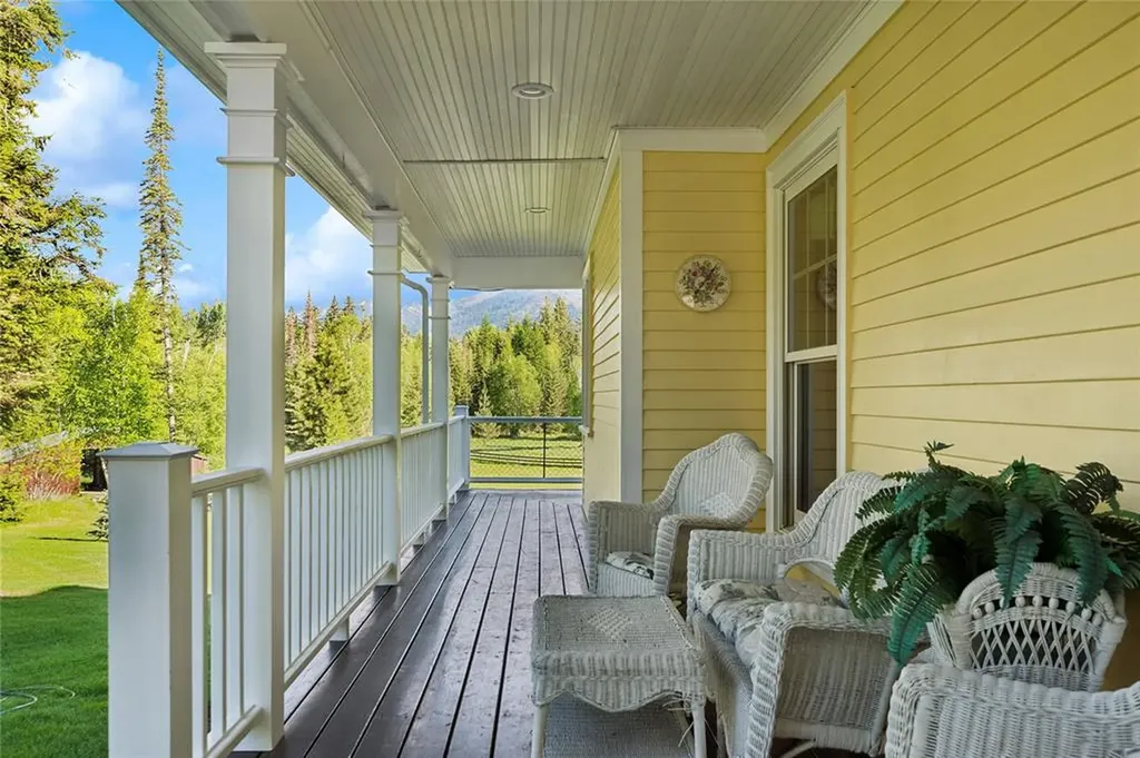 420 Little Creek Lane Whitefish MT 59937