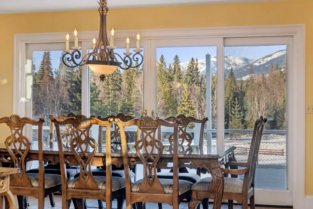 420 Little Creek Lane Whitefish MT 59937