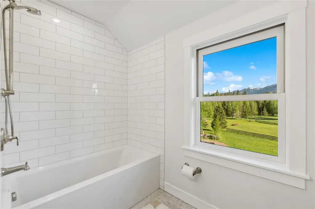 420 Little Creek Lane Whitefish MT 59937