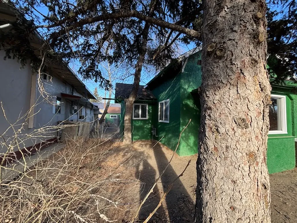 417 4th Avenue SW Conrad MT 59425