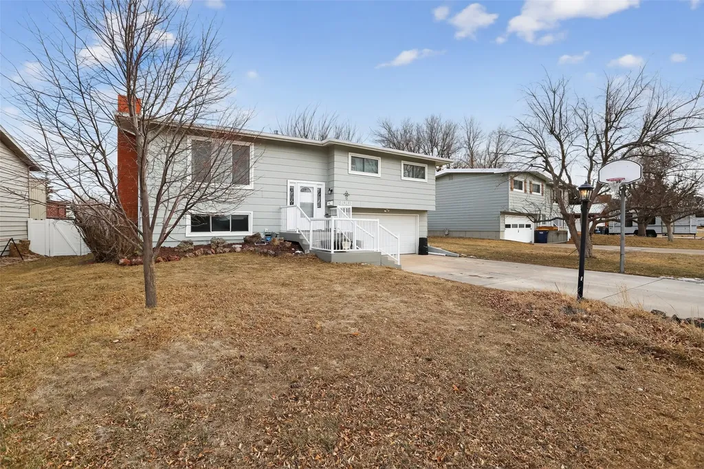 3001 Carmel Drive Great Falls MT 59404