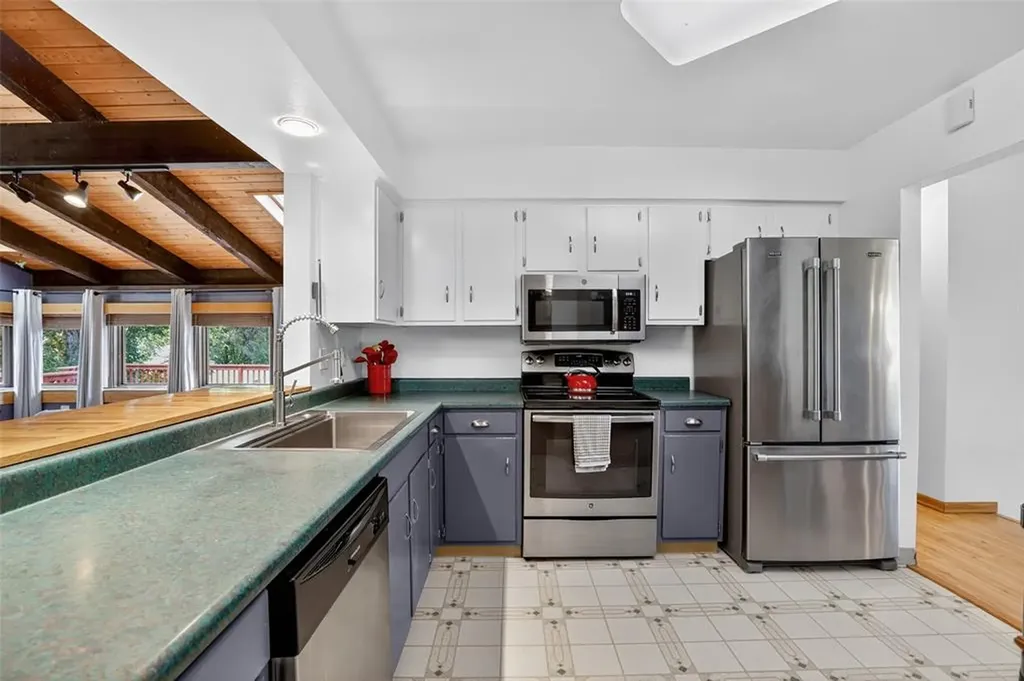3001 Carmel Drive Great Falls MT 59404