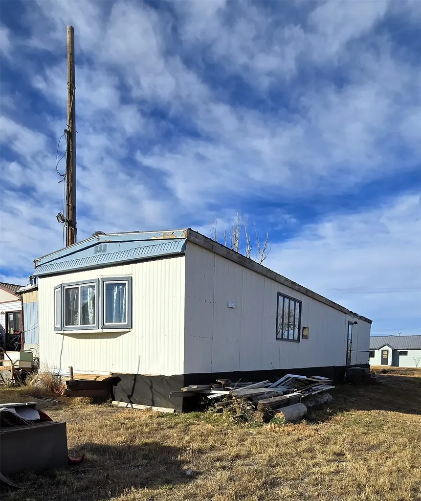 125 5th Avenue NE Cut Bank MT 59427