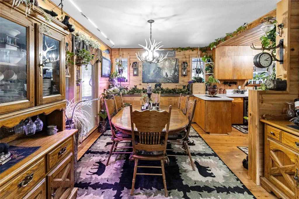 33011 Snyder Hill Lane Ronan MT 59864