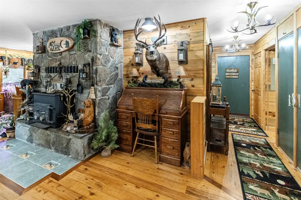 33011 Snyder Hill Lane Ronan MT 59864