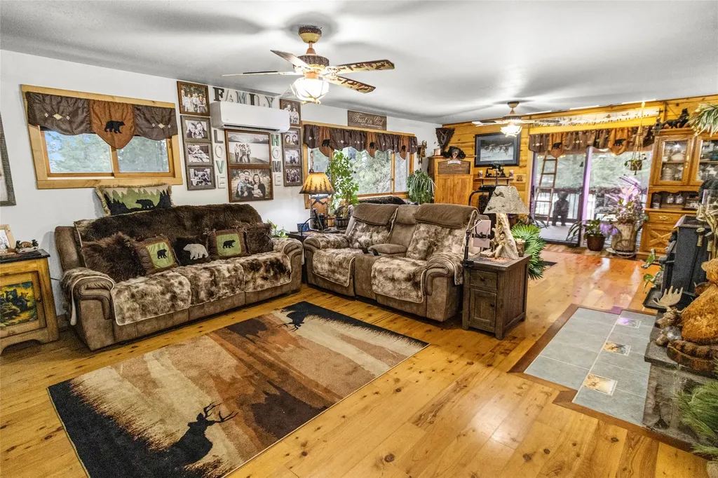 33011 Snyder Hill Lane Ronan MT 59864