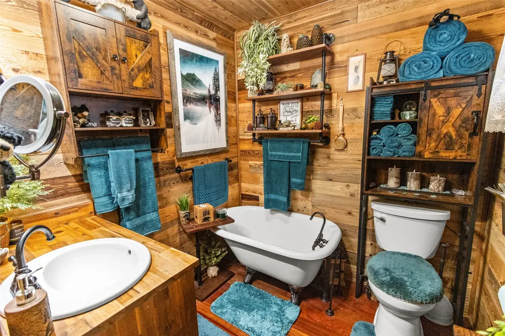 33011 Snyder Hill Lane Ronan MT 59864