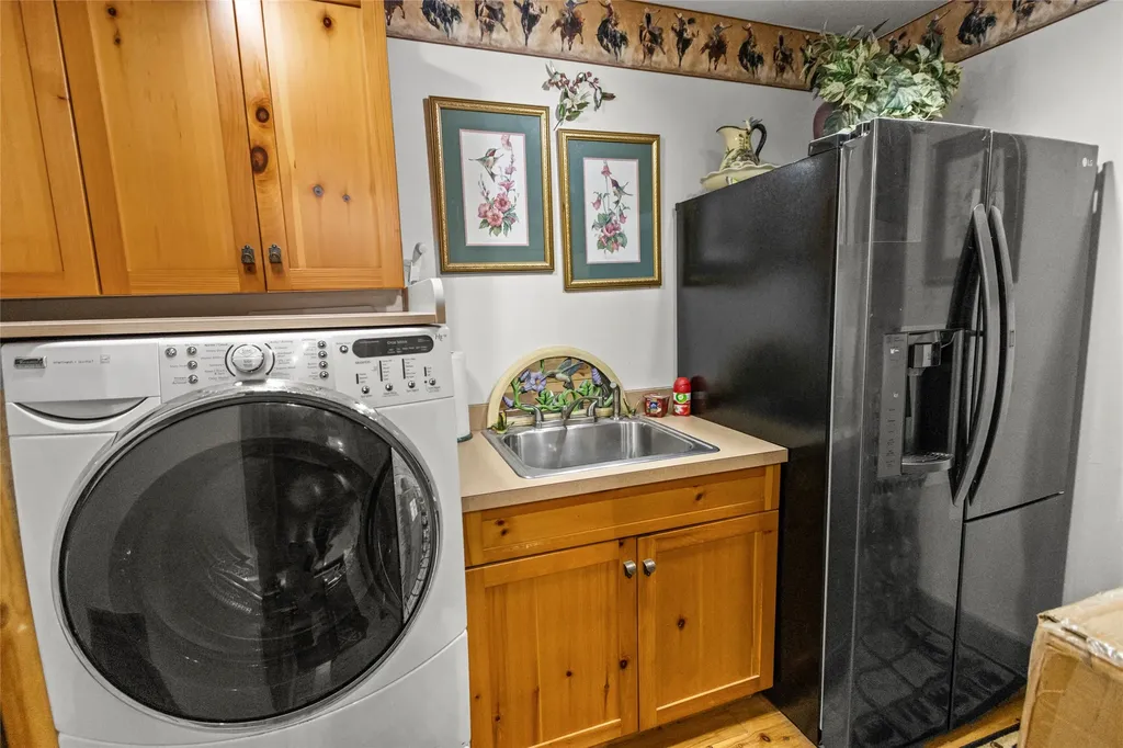 33011 Snyder Hill Lane Ronan MT 59864