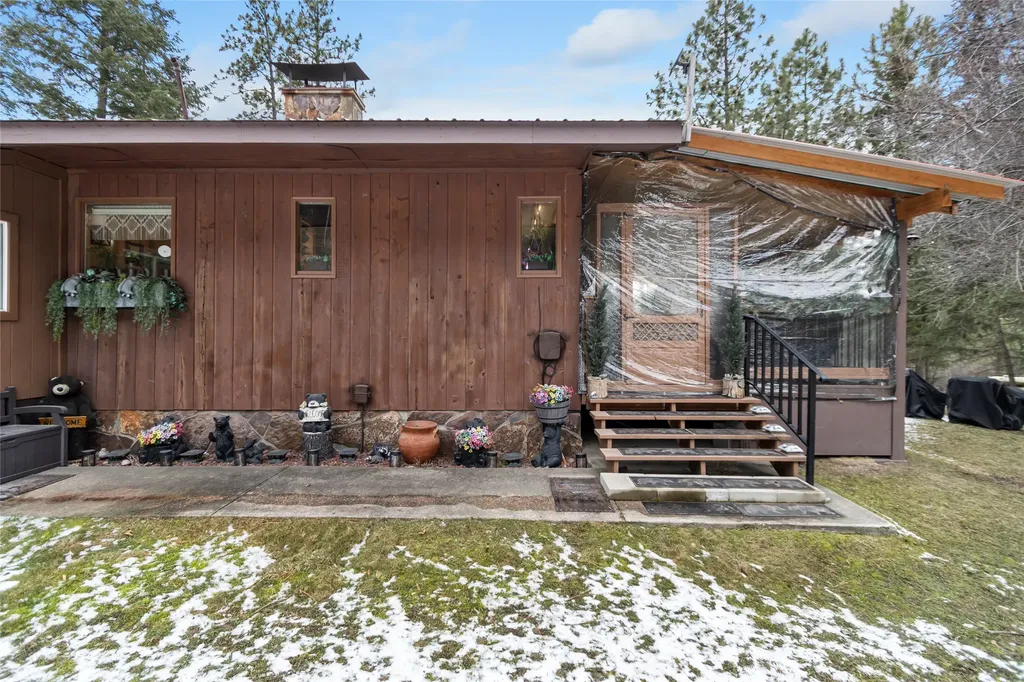 33011 Snyder Hill Lane Ronan MT 59864
