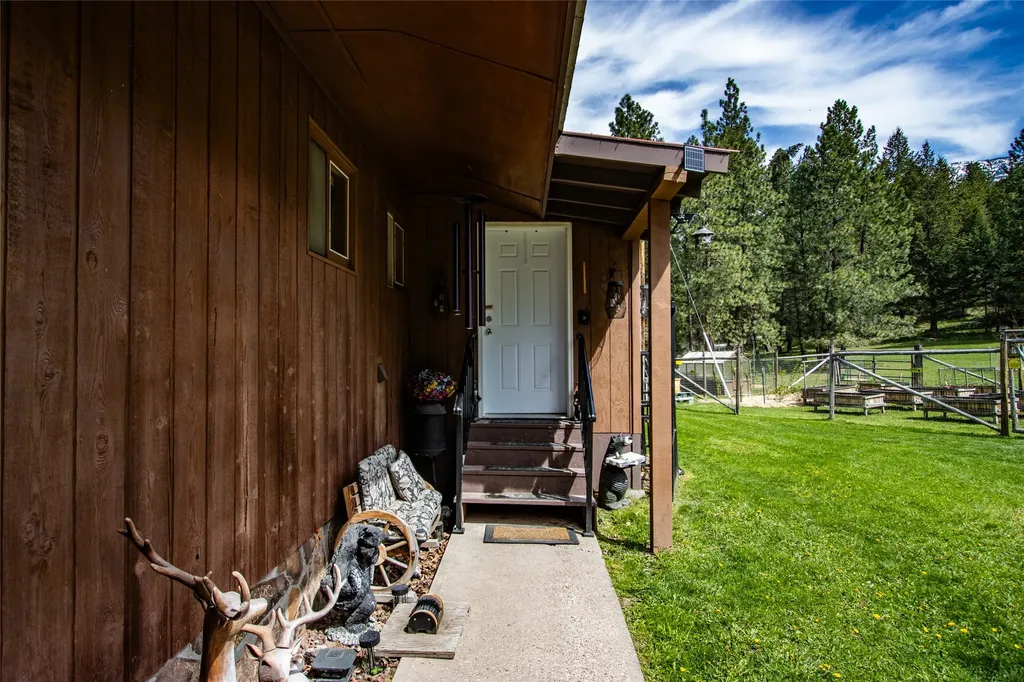 33011 Snyder Hill Lane Ronan MT 59864
