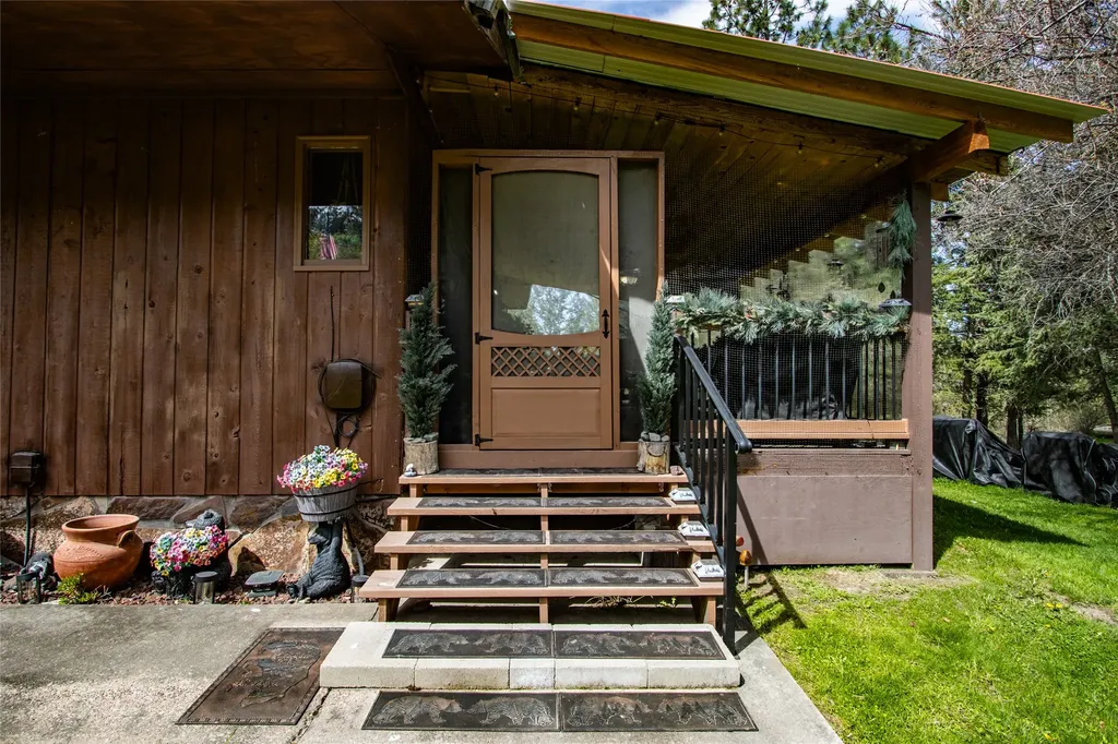 33011 Snyder Hill Lane Ronan MT 59864
