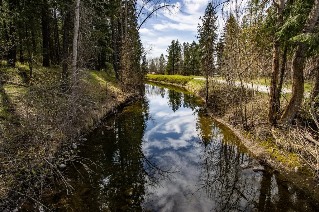 33011 Snyder Hill Lane Ronan MT 59864