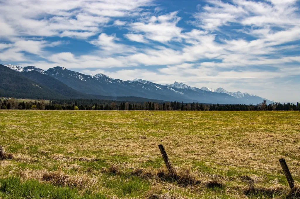 33011 Snyder Hill Lane Ronan MT 59864