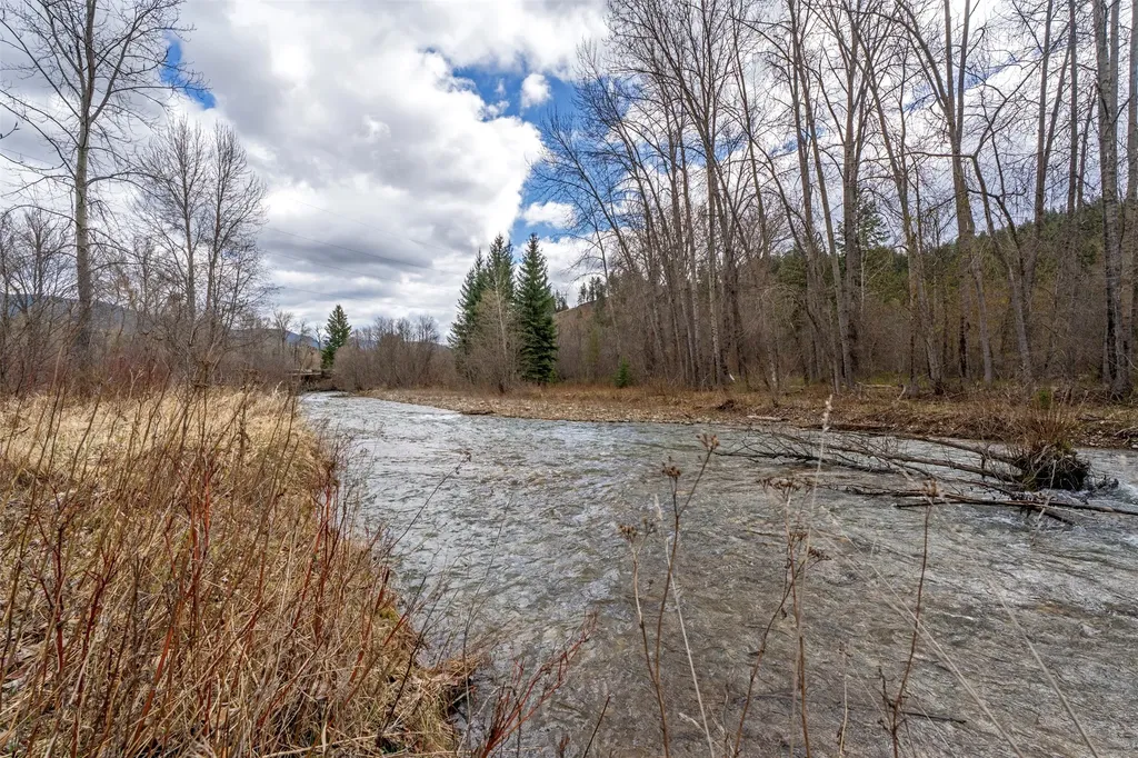 103 Little Joe Creek Road St Regis MT 59866