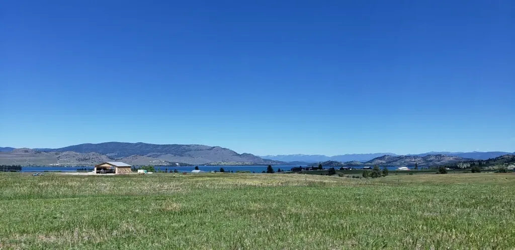 29068 Walking Horse Lane Big Arm MT 59910