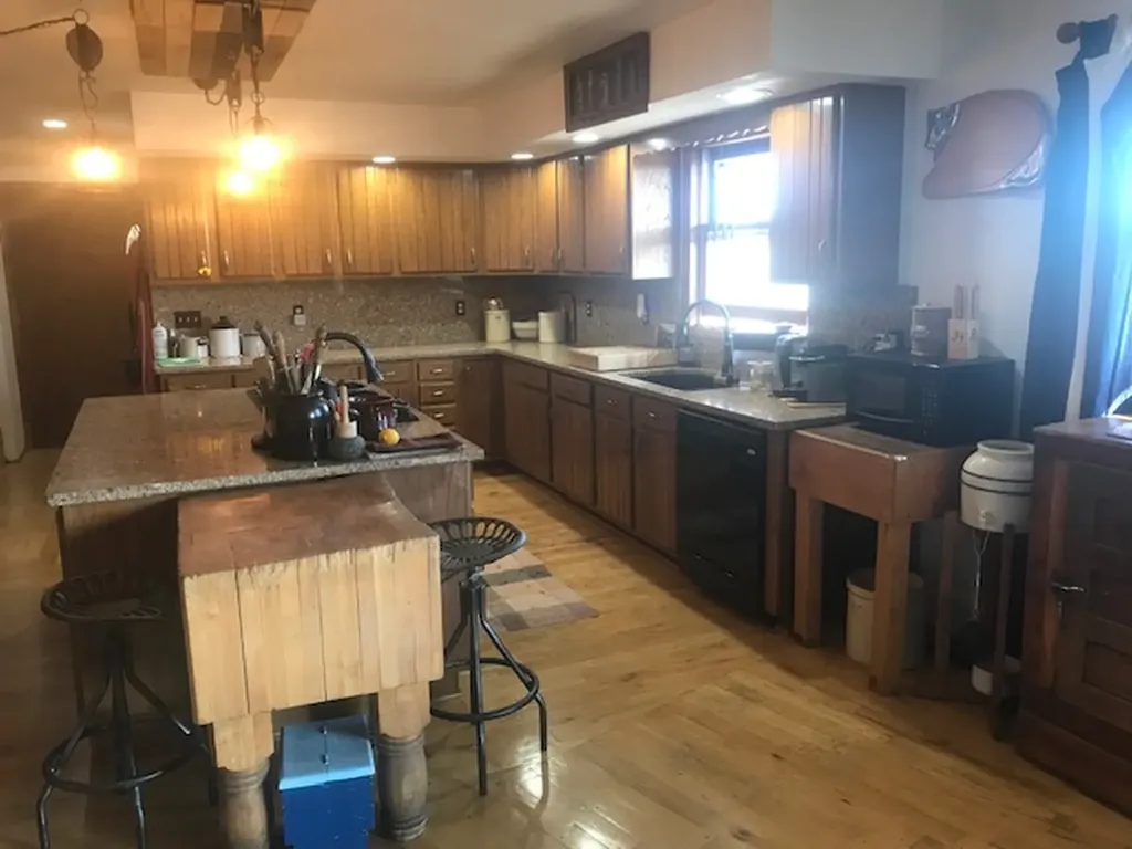 1323 13th Street S Shelby MT 59474