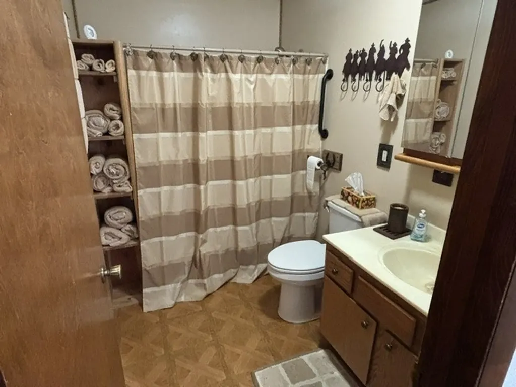 1323 13th Street S Shelby MT 59474