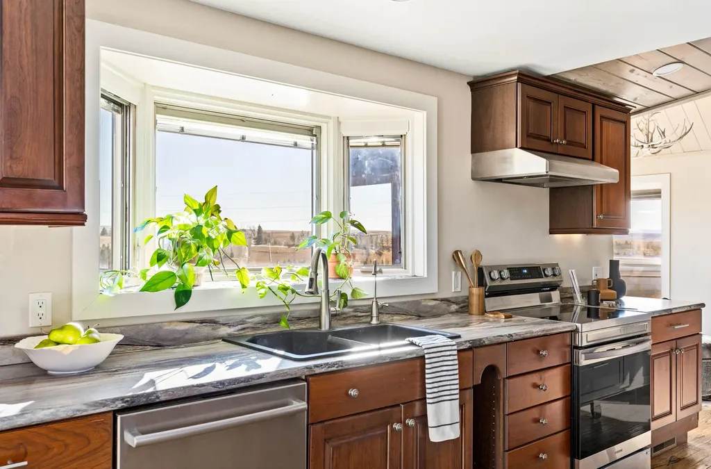 38 Cheyenne Drive Great Falls MT 59404