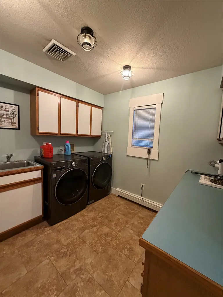 113 S Delaware Street Conrad MT 59425