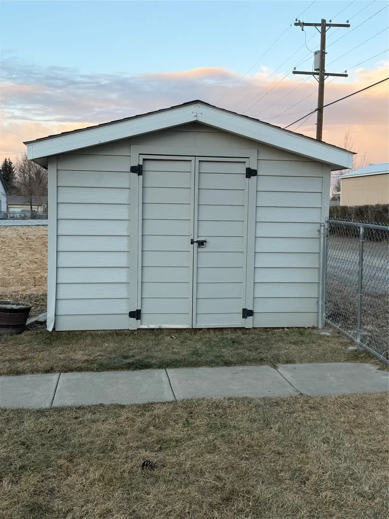 113 S Delaware Street Conrad MT 59425