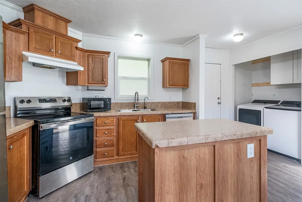 1700 Mount Highway 206 Columbia Falls MT 59912