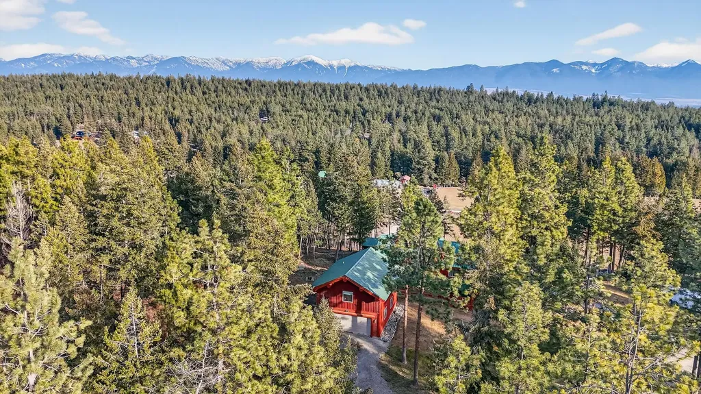 185 Elk Run Drive Rexford MT 59930