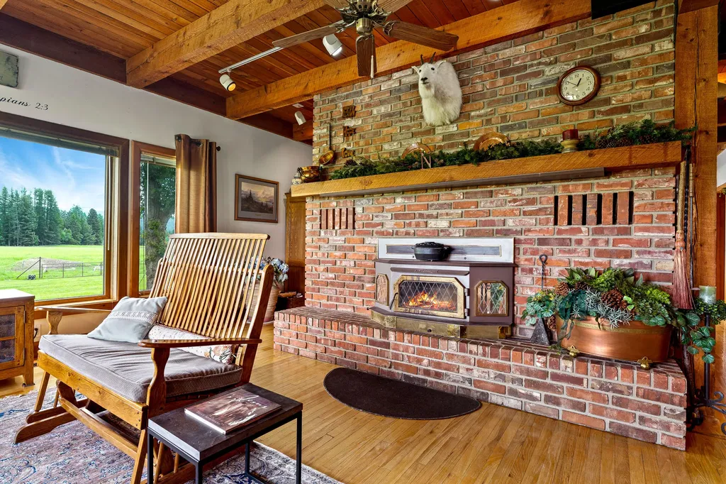 7277 Farm To Market Road Whitefish MT 59937