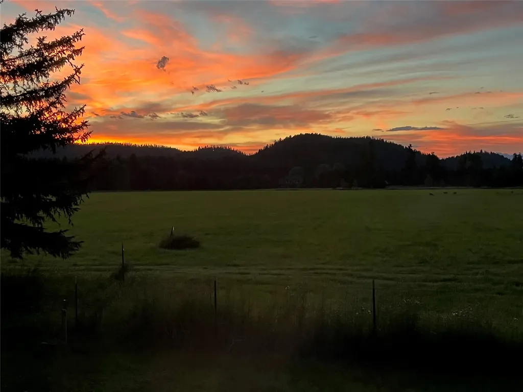 7277 Farm To Market Road Whitefish MT 59937