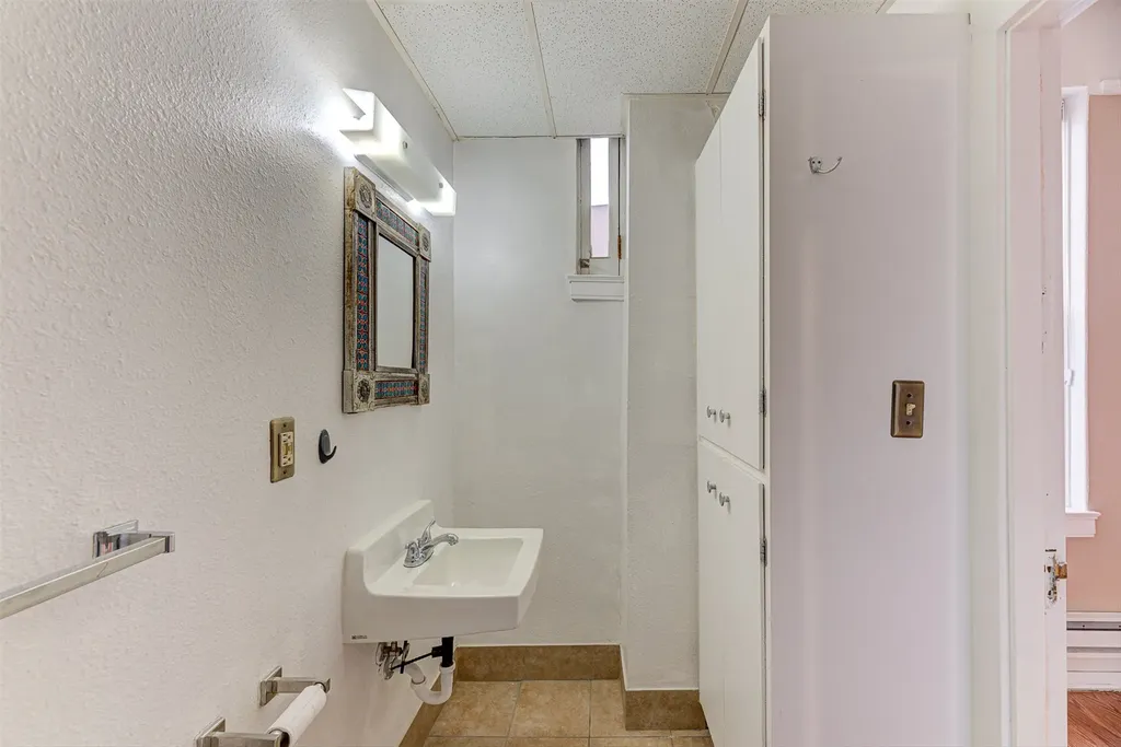 21 N Last Chance Gulch Helena MT 59601