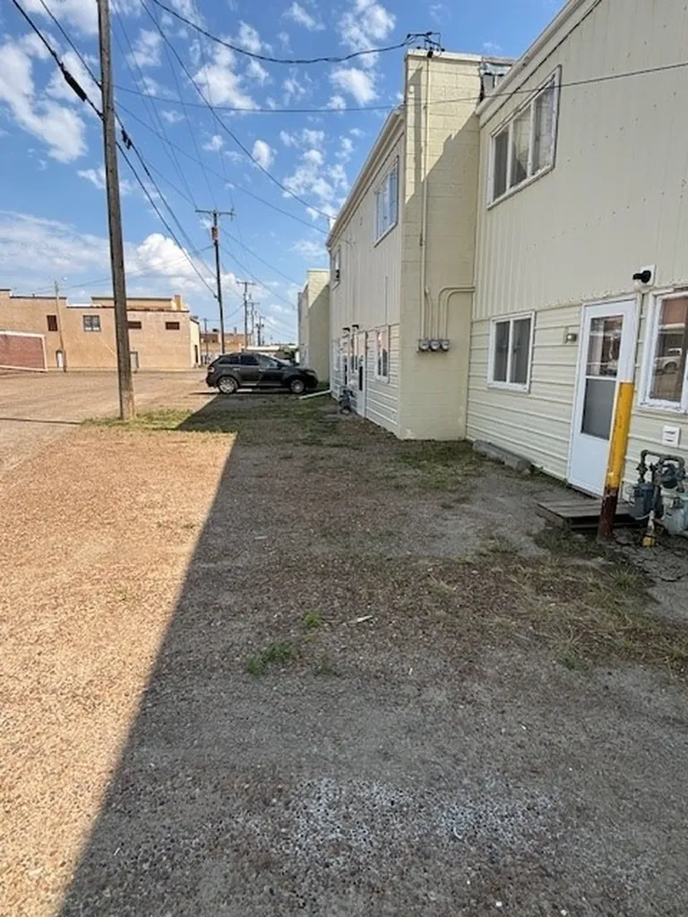 232 7th Street S Glasgow MT 59230
