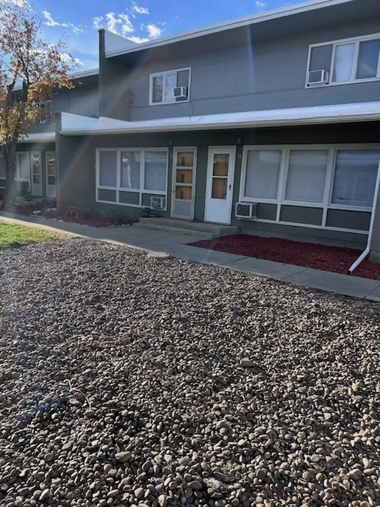 232 7th Street S Glasgow MT 59230
