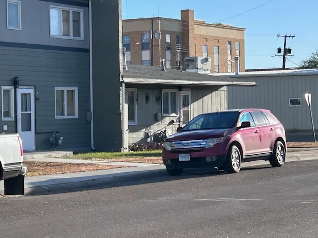 232 7th Street S Glasgow MT 59230