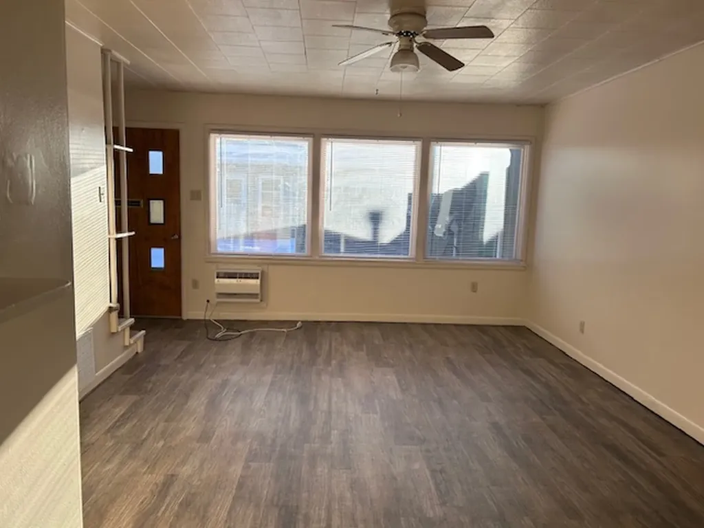 232 7th Street S Glasgow MT 59230