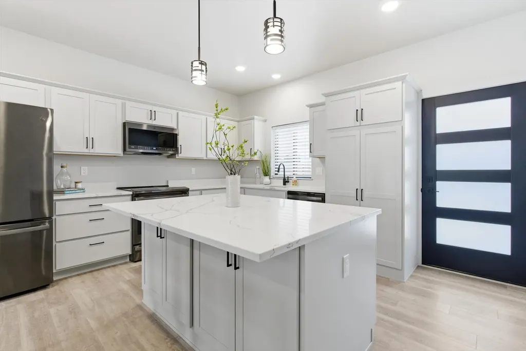 3417 Goldenrod Lane Kalispell MT 59901