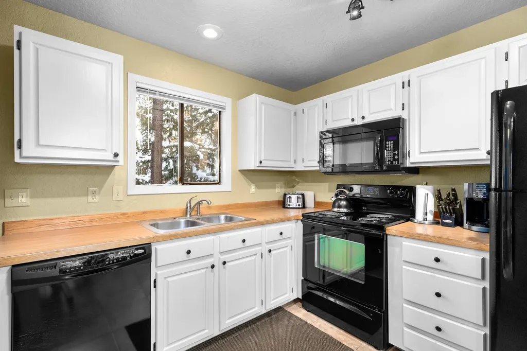105 Cedar Way Whitefish MT 59937