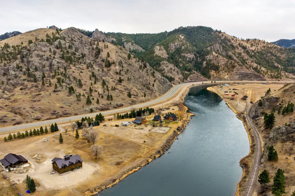Nhn Old Us Highway 91 Cascade MT 59421