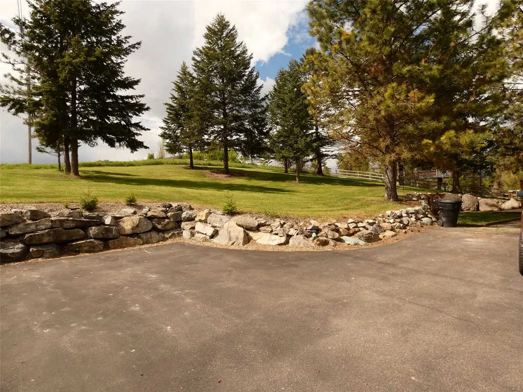 2240 Whalebone Drive Kalispell MT 59901
