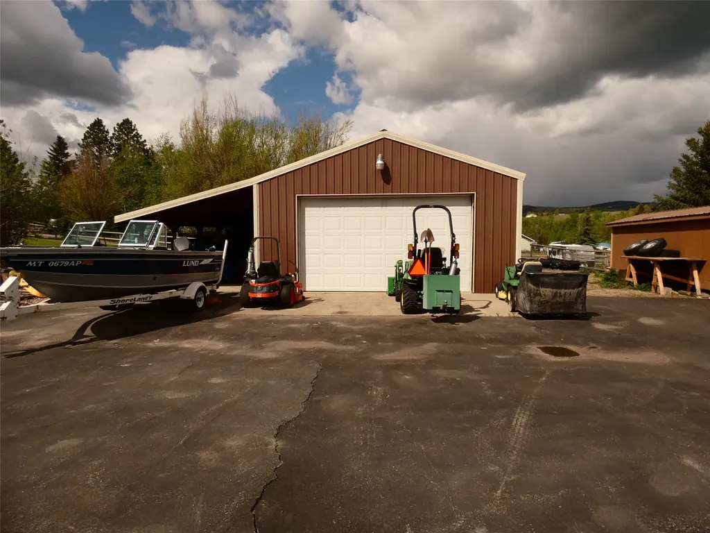2240 Whalebone Drive Kalispell MT 59901