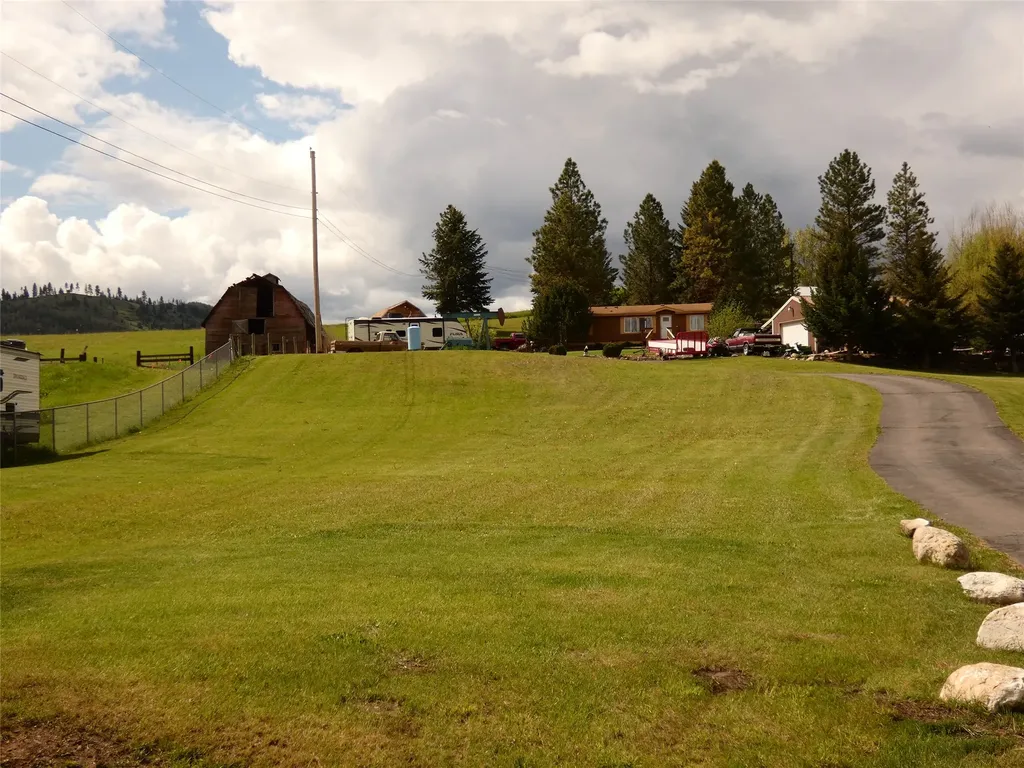 2240 Whalebone Drive Kalispell MT 59901