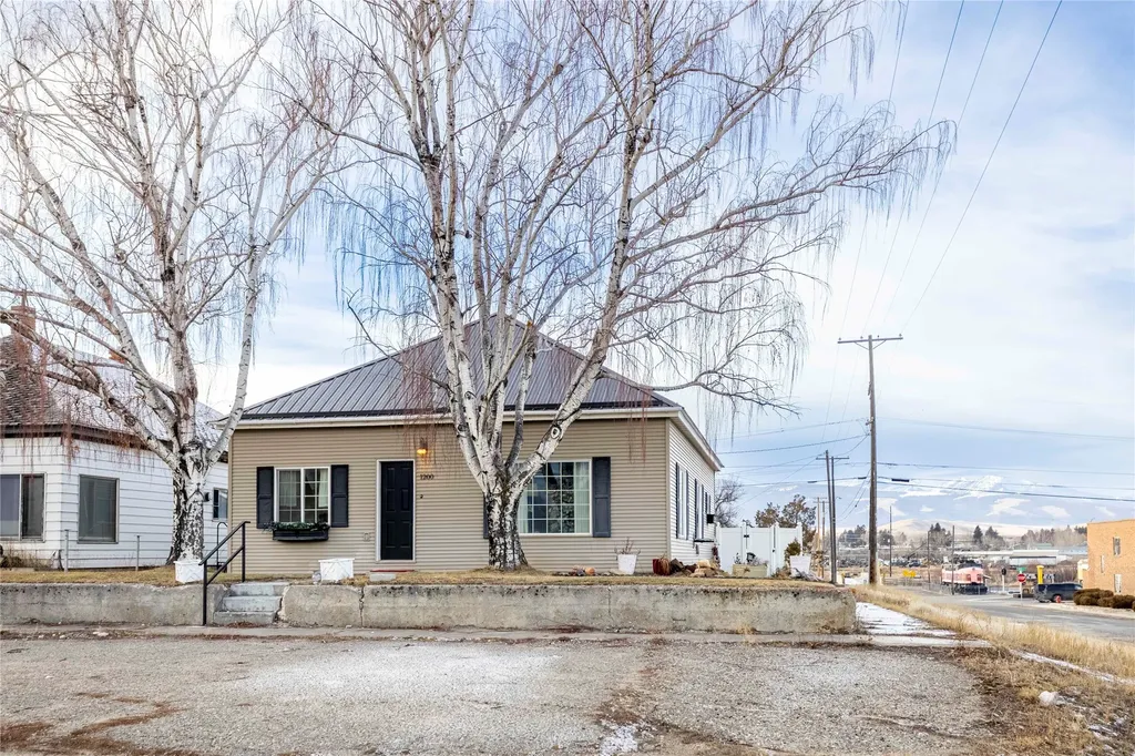 1200 4th Street Deer Lodge MT 59722