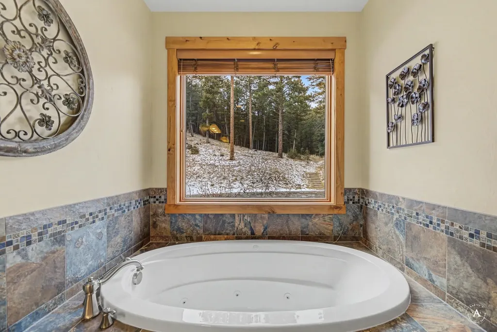 3 Bobcat Court Clancy MT 59634