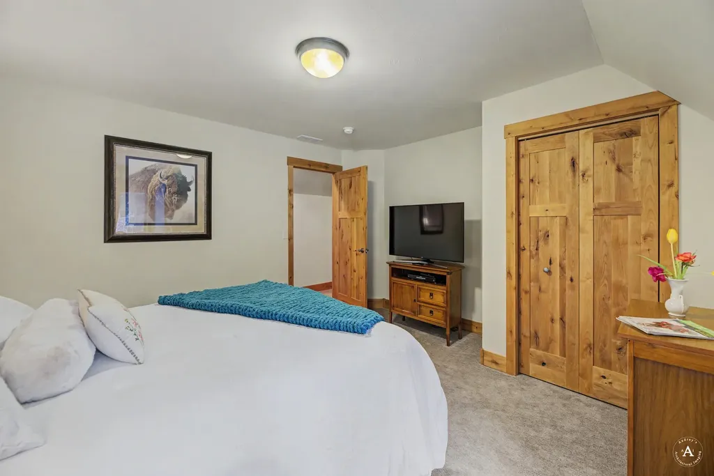 3 Bobcat Court Clancy MT 59634